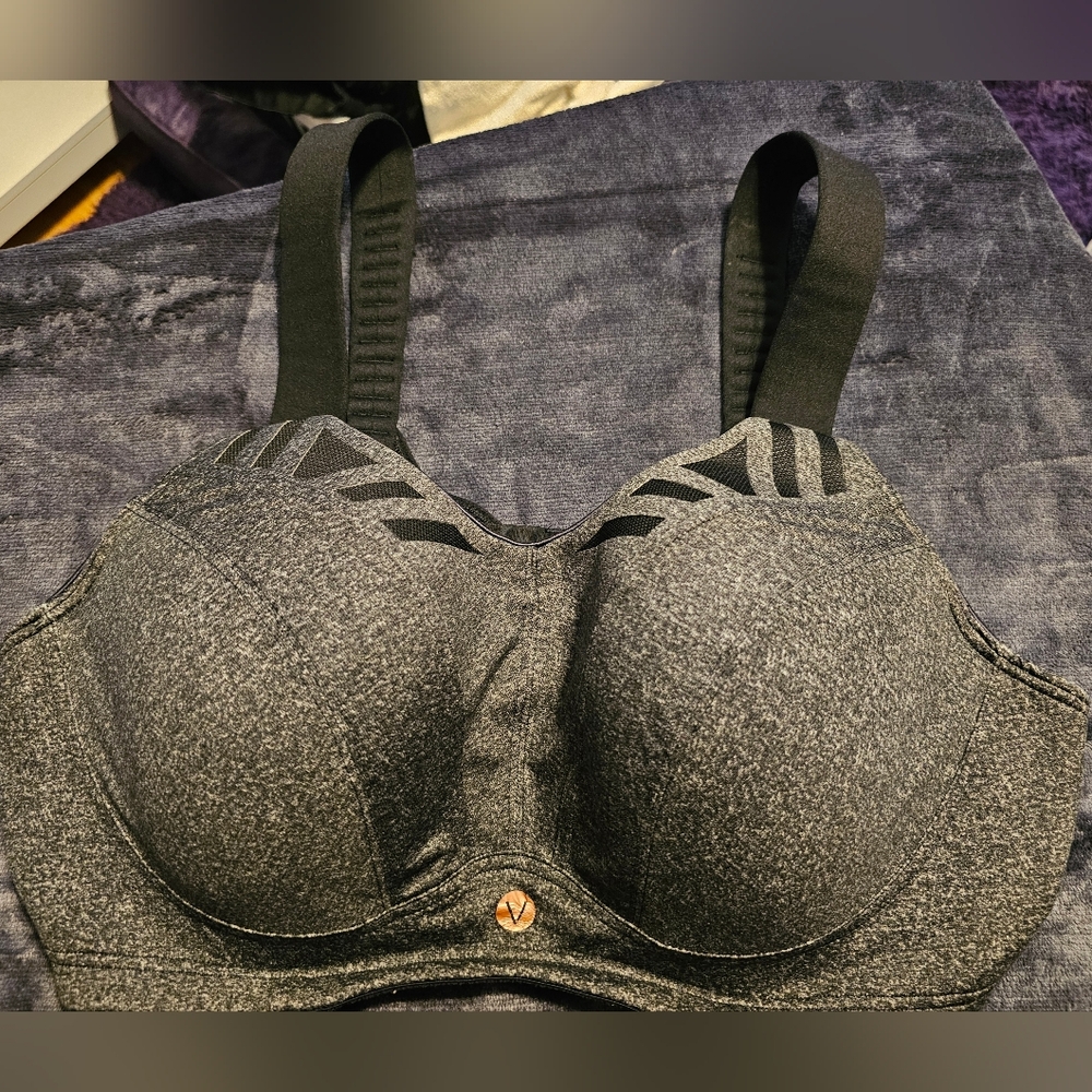 Livi Active Charcoal Gray Bra